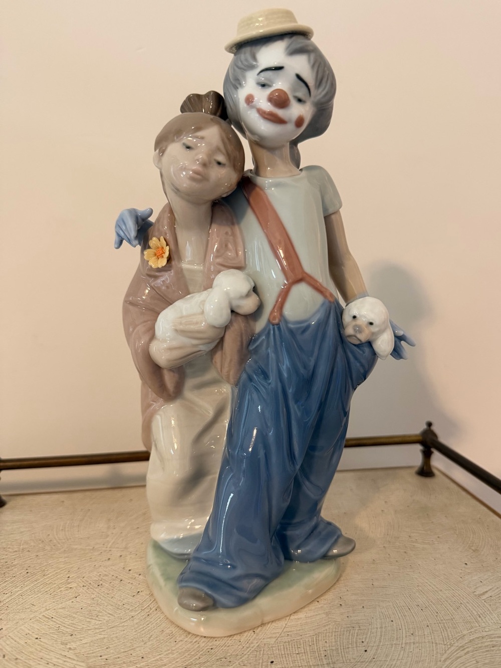 Lladro Society Collection Pals Forever #7686 Mint Condition in Box.